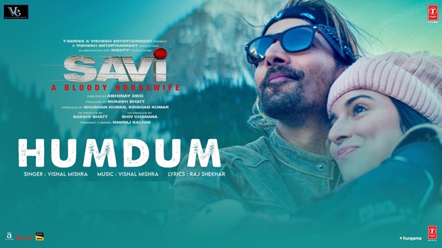 Humdum Lyrics In Hindi (Savi) - Vishal Mishra